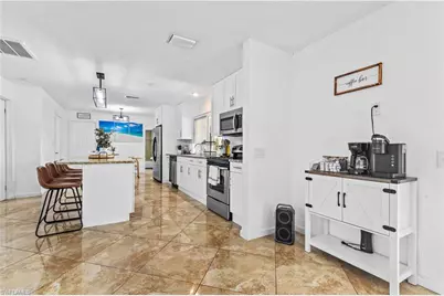 429 Cross St, North Fort Myers, FL 33903 - Photo 5