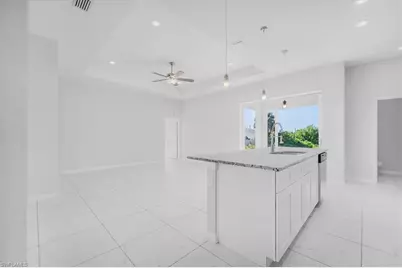 510 Kingsbury Ln, Lehigh Acres, FL 33974 - Photo 9