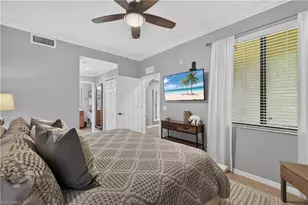 9727 Acqua Ct, Naples, FL 34113 - Photo 15