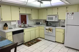 1739 Golf Club Dr, North Fort Myers, FL 33903 - Photo 5