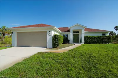 2640 36th Ave SE, Naples, FL 34117 - Photo 3