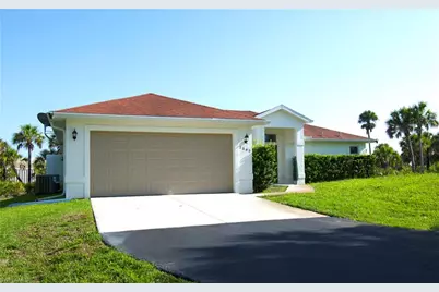 2640 36th Ave SE, Naples, FL 34117 - Photo 5
