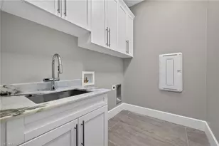 617 NW 39th Ave, Cape Coral, FL 33993 - Photo 29