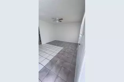 5558 9th Ave, Fort Myers, FL 33907 - Photo 3