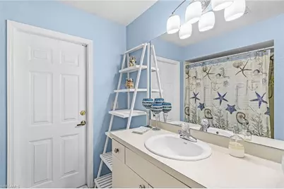1823 SW 39th St, Cape Coral, FL 33914 - Photo 11