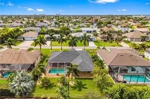 1823 SW 39th St, Cape Coral, FL 33914 - Photo 27