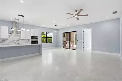 27659 Franklin St, Bonita Springs, FL 34134 - Photo 5
