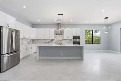 27659 Franklin St, Bonita Springs, FL 34134 - Photo 9