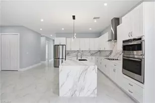27659 Franklin St, Bonita Springs, FL 34134 - Photo 13