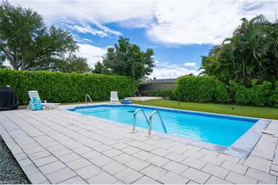 1640 N Flossmoor Rd, Fort Myers, FL 33919 - Photo 23