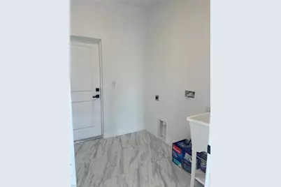 1016 Grant Blvd, Lehigh Acres, FL 33974 - Photo 9