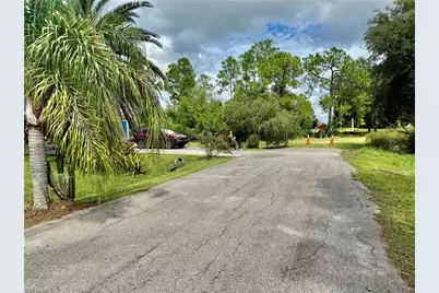 325 Wellington Ave, Lehigh Acres, FL 33936 - Photo 41