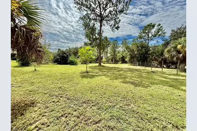 325 Wellington Ave, Lehigh Acres, FL 33936 - Photo 39
