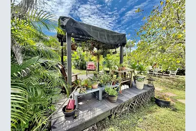 325 Wellington Ave, Lehigh Acres, FL 33936 - Photo 17