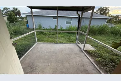 2219 Leda Ave S, Lehigh Acres, FL 33973 - Photo 9