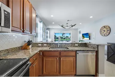 10443 Spruce Pine Ct, Fort Myers, FL 33913 - Photo 15