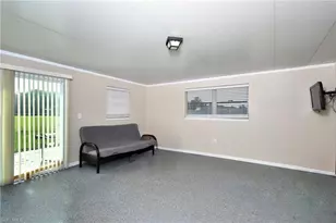 1414 Alwynne Dr, Lehigh Acres, FL 33936 - Photo 23