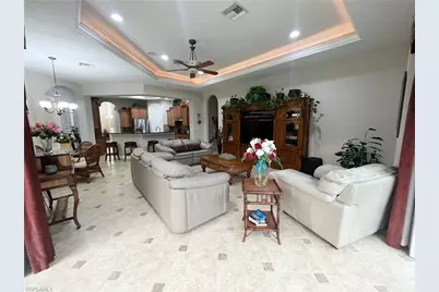 14652 Beaufort Cir, Naples, FL 34119 - Photo 9