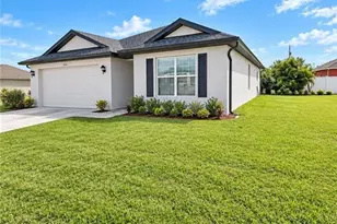 2216 NW Juanita Pl, Cape Coral, FL 33993 - Photo 1