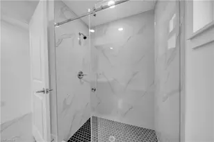 1023 Pilgrim St E, Lehigh Acres, FL 33974 - Photo 25
