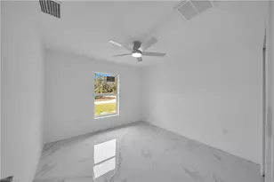 1021 Pilgrim St E, Lehigh Acres, FL 33974 - Photo 23