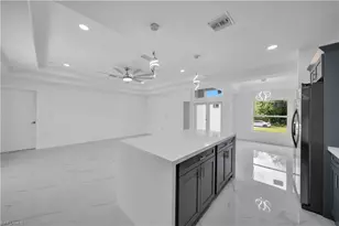 1021 Pilgrim St E, Lehigh Acres, FL 33974 - Photo 7
