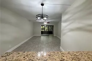 6136 Whiskey Creek Dr, Fort Myers, FL 33919 - Photo 7