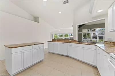2213 SE 16th St, Cape Coral, FL 33990 - Photo 13