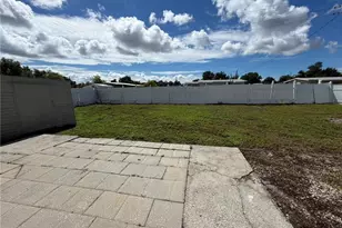 21067 Gladis Ave, Port Charlotte, FL 33952 - Photo 5