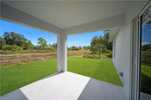 1025 Pilgrim St E, Lehigh Acres, FL 33974 - Photo 31
