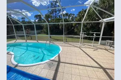 407 Plumosa Ave, Lehigh Acres, FL 33972 - Photo 7
