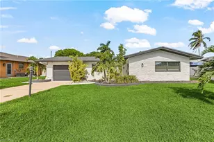 4614 SE 1st Pl, Cape Coral, FL 33904 - Photo 1