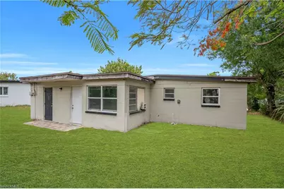 1527 Gardenia Ave, Fort Myers, FL 33916 - Photo 7