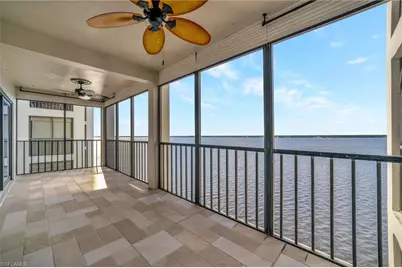 1901 Clifford St #1001, Fort Myers, FL 33901 - Photo 3