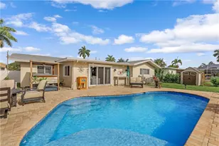 5129 York Ct, Cape Coral, FL 33904 - Photo 13