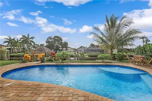 5129 York Ct, Cape Coral, FL 33904 - Photo 15