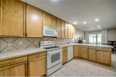 3130 Shorewood Ln #1, Fort Myers, FL 33907 - Photo 17