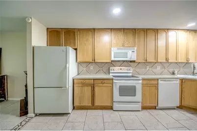 3130 Shorewood Ln #1, Fort Myers, FL 33907 - Photo 15