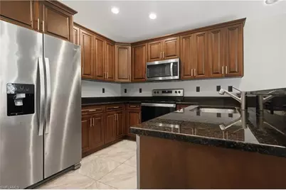 508 SE 7th Ave, Cape Coral, FL 33990 - Photo 3