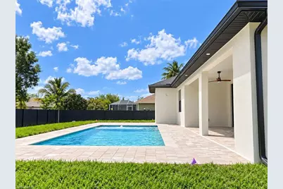 1932 NW 20th Ter, Cape Coral, FL 33993 - Photo 21