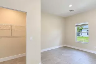 3325 SW 8th Pl, Cape Coral, FL 33914 - Photo 7