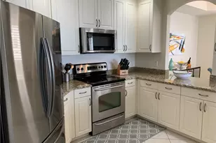 2090 W First St, Fort Myers, FL 33901 - Photo 11