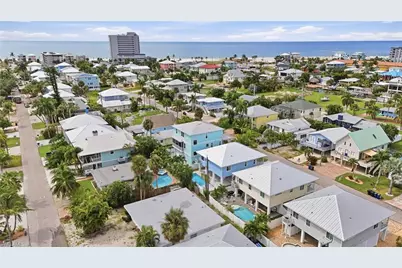 250 Pearl St, Fort Myers Beach, FL 33931 - Photo 37