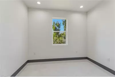 442 Mercedes Ct, Lehigh Acres, FL 33972 - Photo 23