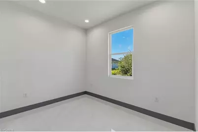 442 Mercedes Ct, Lehigh Acres, FL 33972 - Photo 27
