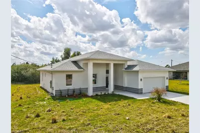 442 Mercedes Ct, Lehigh Acres, FL 33972 - Photo 45