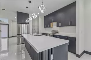 442 Mercedes Ct, Lehigh Acres, FL 33972 - Photo 9