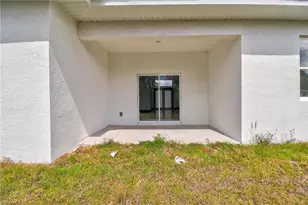 442 Mercedes Ct, Lehigh Acres, FL 33972 - Photo 43