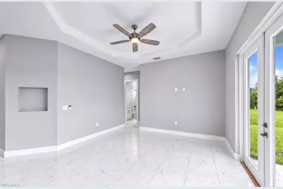 426 Mercedes Ct, Lehigh Acres, FL 33972 - Photo 3