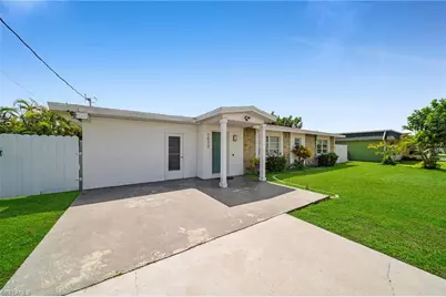 1032 NE Pine Island Ln, Cape Coral, FL 33909 - Photo 3